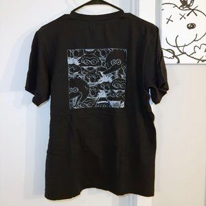 UNIQLO x KAWS SESAME STREET BLACK TEE Medium